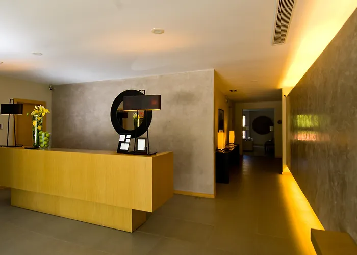 Flag Hotel Miravillas